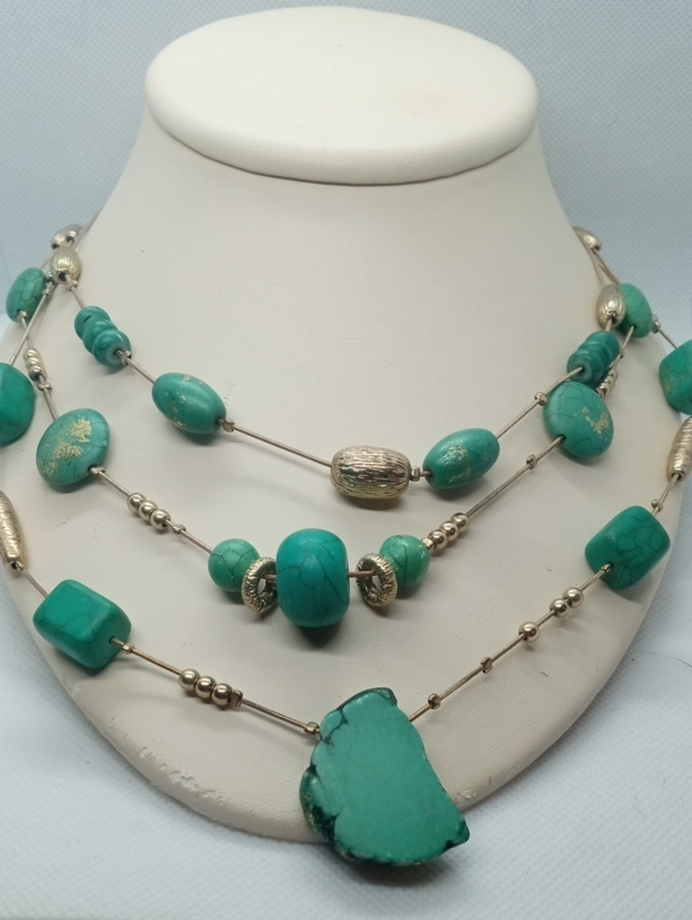 CHICO'S TRIPLE STRAND CASCADE NECKLACE